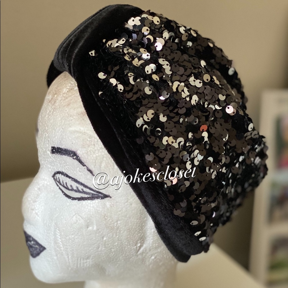Sequin velvet hats(turbans)